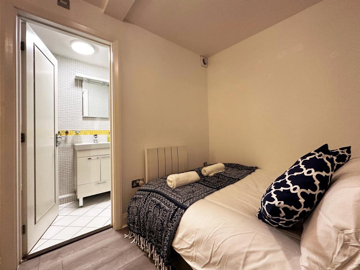 Chic Apartment In Mayfair لندن المظهر الخارجي الصورة