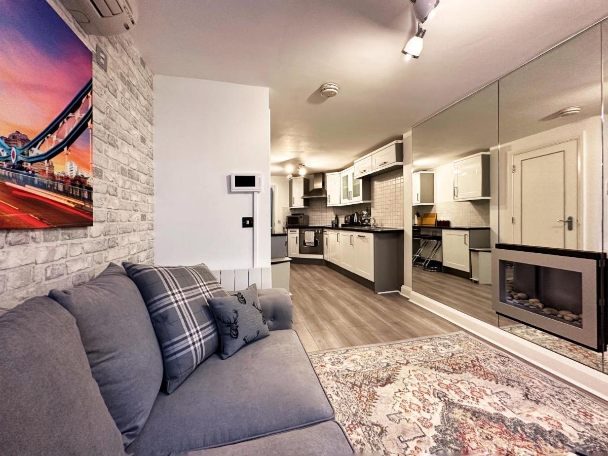 Chic Apartment In Mayfair لندن المظهر الخارجي الصورة