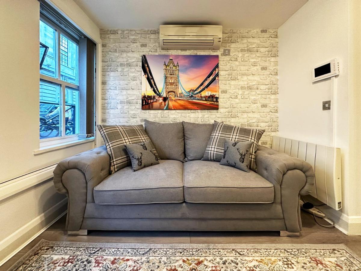 Chic Apartment In Mayfair لندن المظهر الخارجي الصورة