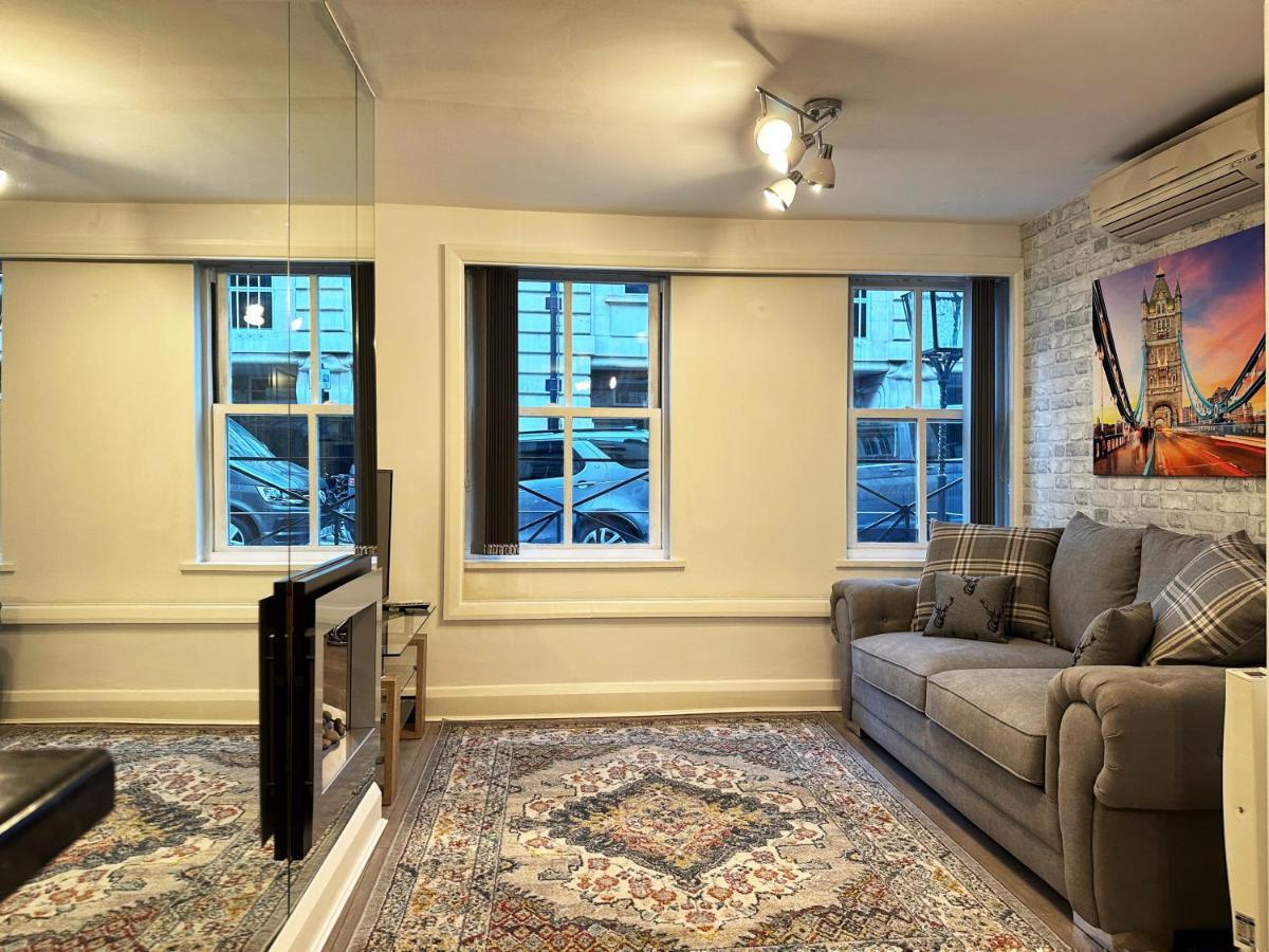 Chic Apartment In Mayfair لندن المظهر الخارجي الصورة